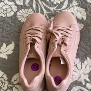 Nautica pink tennis shoes